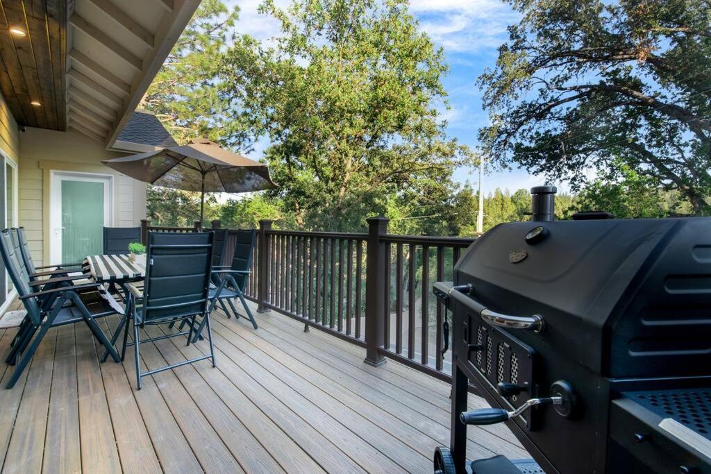 New Luxury Lake House In Pine Mountain Lake Close To Yosemite! Perfect For All Seasons! Great For Retreats, Getaways, Celebrations, And More! Groveland Exterior foto