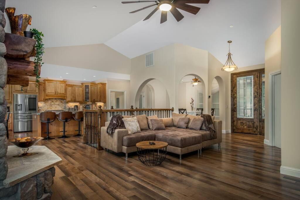New Luxury Lake House In Pine Mountain Lake Close To Yosemite! Perfect For All Seasons! Great For Retreats, Getaways, Celebrations, And More! Groveland Exterior foto