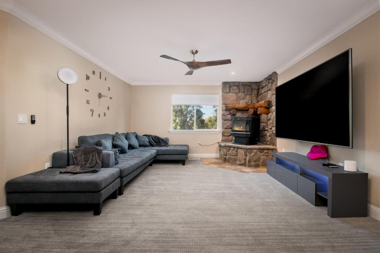 New Luxury Lake House In Pine Mountain Lake Close To Yosemite! Perfect For All Seasons! Great For Retreats, Getaways, Celebrations, And More! Groveland Exterior foto